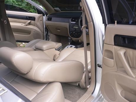 ขายรถเก๋ง CHEVROLET OPTRA 1.6 LTตัวTop ABS AIRBAG ปี2005 เกียร์ออโต้ สีบรอนซ์