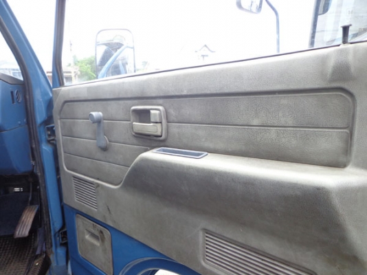 ISUZU NPR รถประกอบ เครื่อง 115 แรงม้า 4BD1 พวงมาลัยพาวเวอร์ มีเกียร์พิเศษ ยาว 4.30 ม. เกียร์สั้น กระ