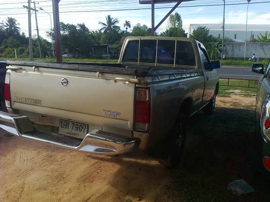 ขาย สด ผ่อน นิสสัน ตอนเดียว ปี 46 สวย เครื่องเดิม โทร 081-9837056