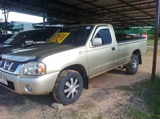 ขาย สด ผ่อน นิสสัน ตอนเดียว ปี 46 สวย เครื่องเดิม โทร 081-9837056