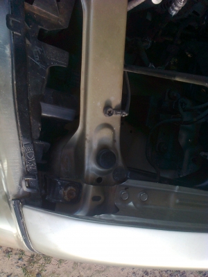 ขาย สด ผ่อน นิสสัน ตอนเดียว ปี 46 สวย เครื่องเดิม โทร 081-9837056