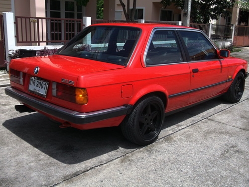 ขา่ย E30 Coupe ขา่ย E30 Coupe