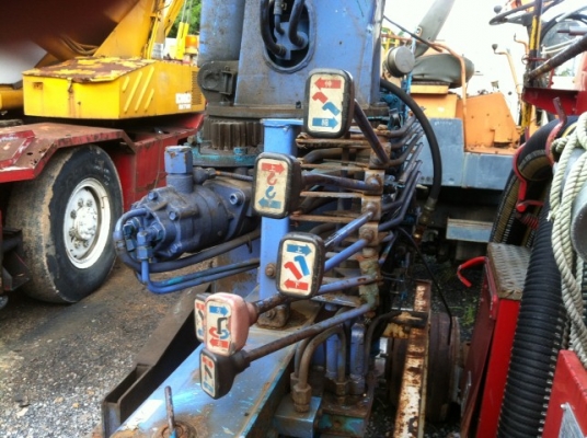 ขายเครน 4ปลอก tadano