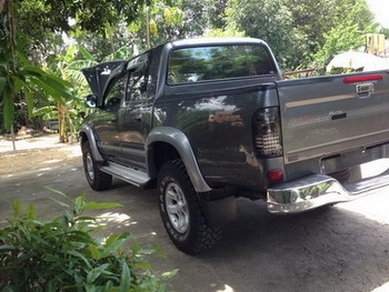 ขายToyota Hilux D4D Sport Cruiser ปี2004 3.0G Limited ABS Airbag ECT-i
