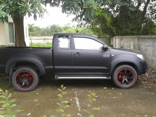 ขายรถ โตโยต้า พีรันเนอร์