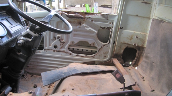 หัวเก๋ง FB  ยกลงจากรถ