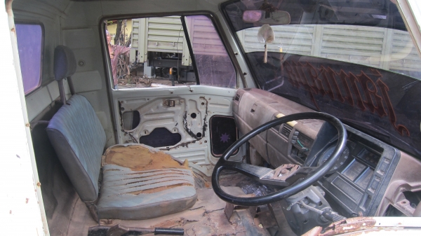 หัวเก๋ง FB  ยกลงจากรถ