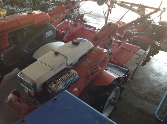 ขายรถไถพรวนดินแบบเดินตามเก่าญี่ปุ่นยี่ห้อ คูโบต้า รุ่น T7 ขนาด 7 แรงม้า สภาพสวยมากพร้อมใช้งาน