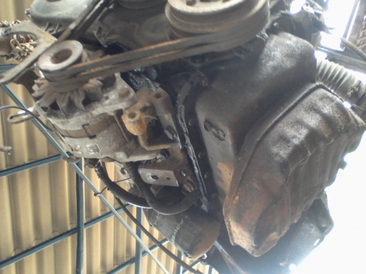 เครื่อง Toyota 2L ไม่มีเกียร์ 19500 มี VDO