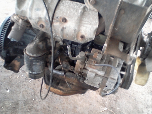 เครื่อง Toyota 2L ไม่มีเกียร์ 19500 มี VDO