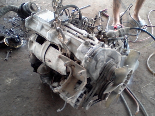 เครื่อง Toyota 2L ไม่มีเกียร์ 19500 มี VDO