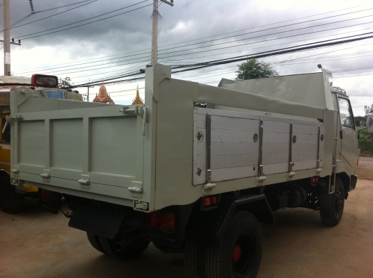 HINO FC ดั้มดิน-แผงอลูมิเนียม เครื่อง HO7C 185 แรงม้า ช่วงล่าง F ยางดี 825-16 เครืองดี คัสซีสวย ราคาต่อรองได้ HINO FC ดั้มดิน-แผงอลูมิเนียม เครื่อง HO7C 185 แรงม้า ช่วงล่าง F ยางดี 825-16 เครืองดี คัสซีสวย ราคาต่อรองได้