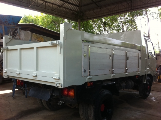 HINO FC ดั้มดิน-แผงอลูมิเนียม เครื่อง HO7C 185 แรงม้า ช่วงล่าง F ยางดี 825-16 เครืองดี คัสซีสวย ราคาต่อรองได้ HINO FC ดั้มดิน-แผงอลูมิเนียม เครื่อง HO7C 185 แรงม้า ช่วงล่าง F ยางดี 825-16 เครืองดี คัสซีสวย ราคาต่อรองได้