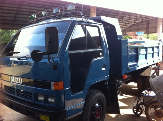 ISUZU NPR ดั้ม รถห้าง วางหัวนอก ช่วงล่าง F เครื่อง 4BD1-115 แรงม้า สภาพสวย คัสซีสวย ทะเบียนพร้อมโอน ราคาต่อรองได้ ISUZU NPR ดั้ม รถห้าง วางหัวนอก ช่วงล่าง F เครื่อง 4BD1-115 แรงม้า สภาพสวย คัสซีสวย ทะเบียนพร้อมโอน ราคาต่อรองได้