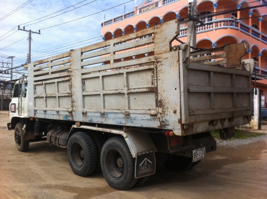 HINO F17 ดั้มดิน เครืองดี คัสซีสวย ราคาต่อรองได้