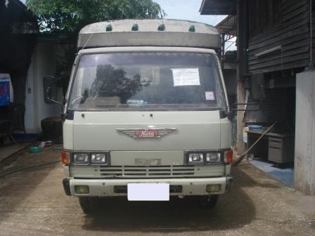 ขาย 6 ล้อ HINO FB113 เครื่อง 117 แรงม้า กระบะคาร์โก้ ยาว 5.10 ม. ขาย 6 ล้อ HINO FB113 เครื่อง 117 แรงม้า กระบะคาร์โก้ ยาว 5.10 ม.