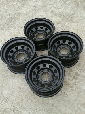 ขายล้อลาย Rock 15x8 ลบ35 สวยๆ ขายล้อลาย Rock 15x8 ลบ35 สวยๆ