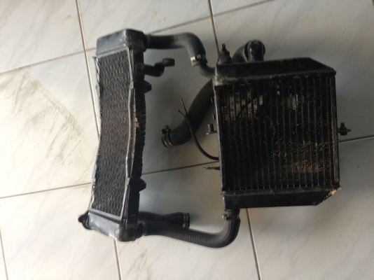 ขาย อะไหล่ vfr 400 nc24 nc 30 หลายรายการ