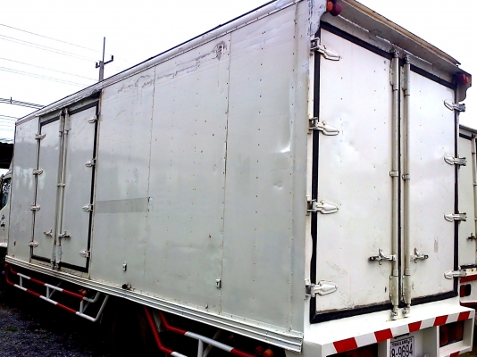 6 ล้อ HINO Euro.2 MEGA FC4J 175 แรงม้า *ตู้ 4 บาน* ยาว 6.50 ม.*  รถสวยเดิมๆ * รถห้างแท้ *