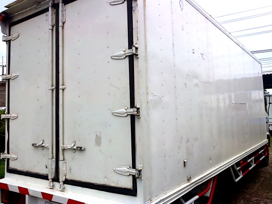 6 ล้อ HINO Euro.2 MEGA FC4J 175 แรงม้า *ตู้ 4 บาน* ยาว 6.50 ม.*  รถสวยเดิมๆ * รถห้างแท้ *