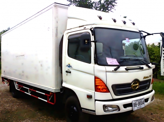 6 ล้อ HINO Euro.2 MEGA FC4J 175 แรงม้า *ตู้ 4 บาน* ยาว 6.50 ม.*  รถสวยเดิมๆ * รถห้างแท้ *