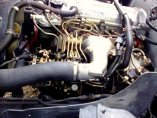 6 ล้อ HINO Euro.2 MEGA FC4J 175 แรงม้า *ตู้ 4 บาน* ยาว 6.50 ม.*  รถสวยเดิมๆ * รถห้างแท้ *