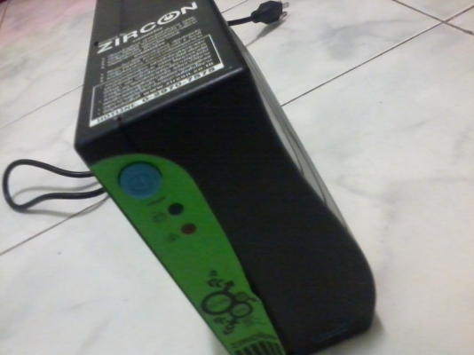 ขาย UPS แบตพึ่งเปลี่ยนมาใหม่พร้อมใช้ครับ ขาย UPS แบตพึ่งเปลี่ยนมาใหม่พร้อมใช้ครับ