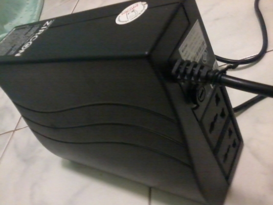 ขาย UPS แบตพึ่งเปลี่ยนมาใหม่พร้อมใช้ครับ ขาย UPS แบตพึ่งเปลี่ยนมาใหม่พร้อมใช้ครับ