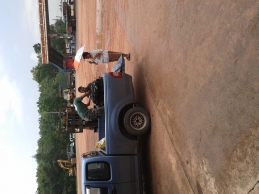 ขายเครื่องอีสุสุ 110 4BB1 เครื่องเสีย //   19  ต ค 56  จัดส่งให้คะ