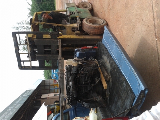 ขายเครื่องอีสุสุ 110 4BB1 เครื่องเสีย //   19  ต ค 56  จัดส่งให้คะ