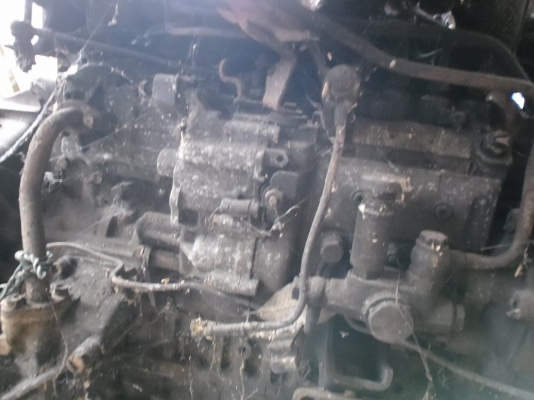 ขายเครื่องอีสุสุ 110 4BB1 เครื่องเสีย //   19  ต ค 56  จัดส่งให้คะ