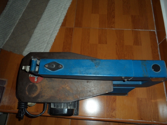 แท่นจิ๊กซอ แท่นจิ๊กซอ