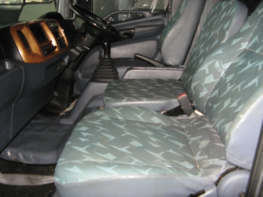 ขาย  6 ล้อ ฮ๊โน่  เมก้า 175 แรง ยาว6.50  ปี 2008 สภาพสวยเดิมเครื่องดี พร้อมใช้งาน ชมก่อนได้ครับ สนใจติดต่อ 081-9425443