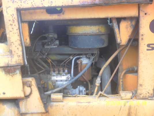 ขายรถตักโคมัสสุsd20p-5เก่านอกพร้อมใช้งานราคา290000บาทโทร0816426706