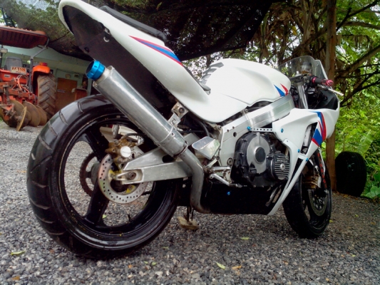 ขาย CBR 400 ปี 89 อินวอยถูกๆ 41,900 เต็มที่แล้วครับ ขาย CBR 400 ปี 89 อินวอยถูกๆ 41,900 เต็มที่แล้วครับ