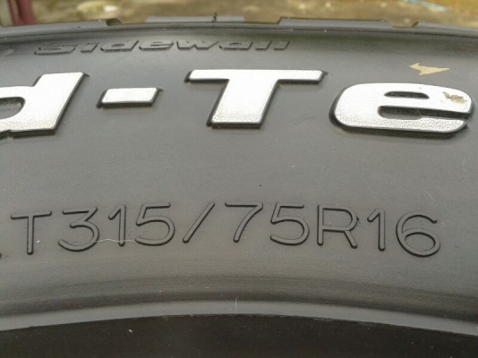 พี่ชายฝากขายยาง MUD BF KM2 315/75R16 พร้อมล้อลาย Bradley พี่ชายฝากขายยาง MUD BF KM2 315/75R16 พร้อมล้อลาย Bradley