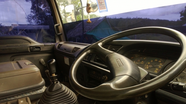 แม่-ลูก ดั้ม ISUZU 270แรง รถสวยสภาพดีพร้อมใช้..ดั้มสามมิตร.