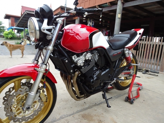 cb 400  v  tec  อินวอย +สรรพสามิต ท่อเลส สภาพดีพร้อมใช้