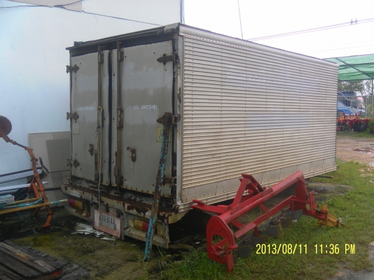 ขายตู้อลูมิเนียมเย็นรถ6ล้อราคา39000บาทโทร0816426706