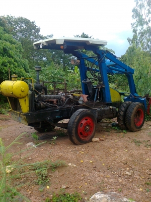 ขายรถคีบอ้อย