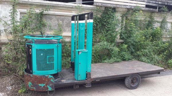 รถลากจูง ลากของ เก่านอก 68000