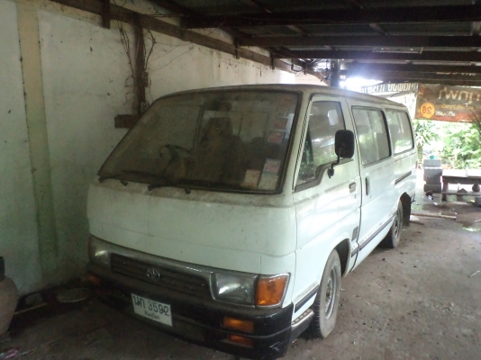 ขายรถตู้ TOYOTA
