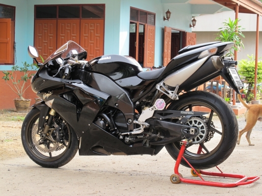 ขาย Kawasaki zx10 rปี 07 ทะเบียนแท้