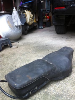 ขายท่อแต่งรถ ใหญ่ และเบาะ ENIFIELD ถูกๆๆๆๆ