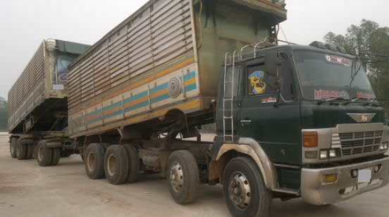 ขายhino ดั้มเกษตรแม่+ลูก ยาว7เมตร เครื่อง370แรง