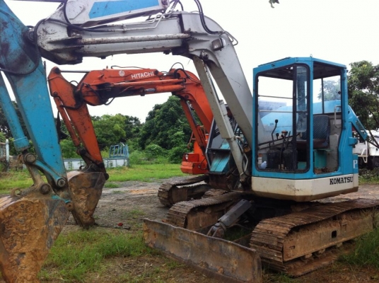 ขายรถแบคโฮ