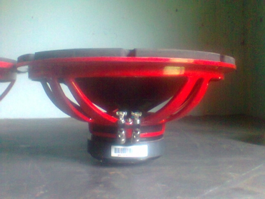 ขายลำโพง12MTXเสียงเบสลึกแม่เหล็กเล็กเพราะเป็นแม่เหล็กเกรดดี