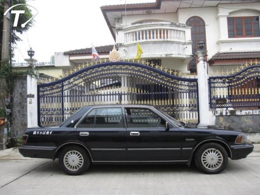 91 toyota crown 2.0 royal saloon รถเด่นในอดีต เครื่องดีพร้อมแก็ส ประหยัด โลละ 1.5บาท ราคาคุยกันได้ 91 toyota crown 2.0 royal saloon รถเด่นในอดีต เครื่องดีพร้อมแก็ส ประหยัด โลละ 1.5บาท ราคาคุยกันได้