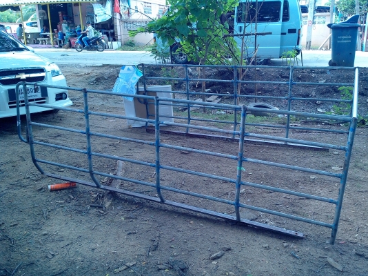 ขายคอกแป็ปน้ำใส่รถกะบะตอนเดียวราคาถูก