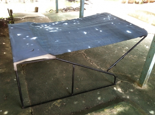 (กลับมาบ้านหลังคาไม่อยู่ ถามพ่อบอกเห็นวางเกะกะไม่ได้ใช้แล้ว รถรับซื้อของเก่ามาเลยชั่งโลขายไปแล้วได้ 30 บาท T_T)ขาย ขำๆ 150 บาท ต่อรองได้ เก็บไว้ไม่ได้ใช้ เผื่อจะมีประโยชน์กับคนอื่น สภาพตามที่เห็นในรูปเลยครับ แวะมารับเอง ไม่ส่งครับ สามพราน นครปฐม